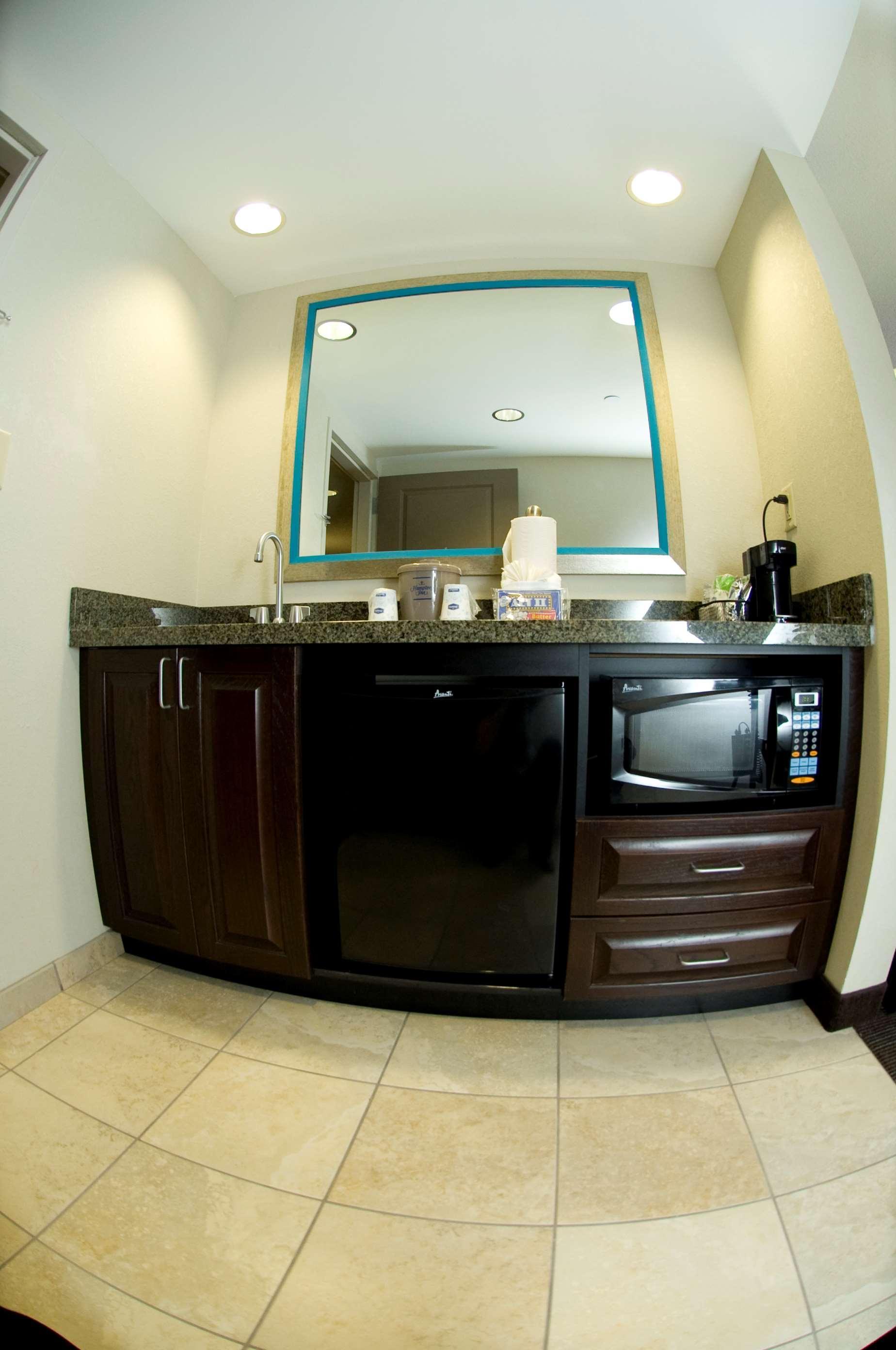 Hampton Inn & Suites Nashville-Downtown Habitación foto