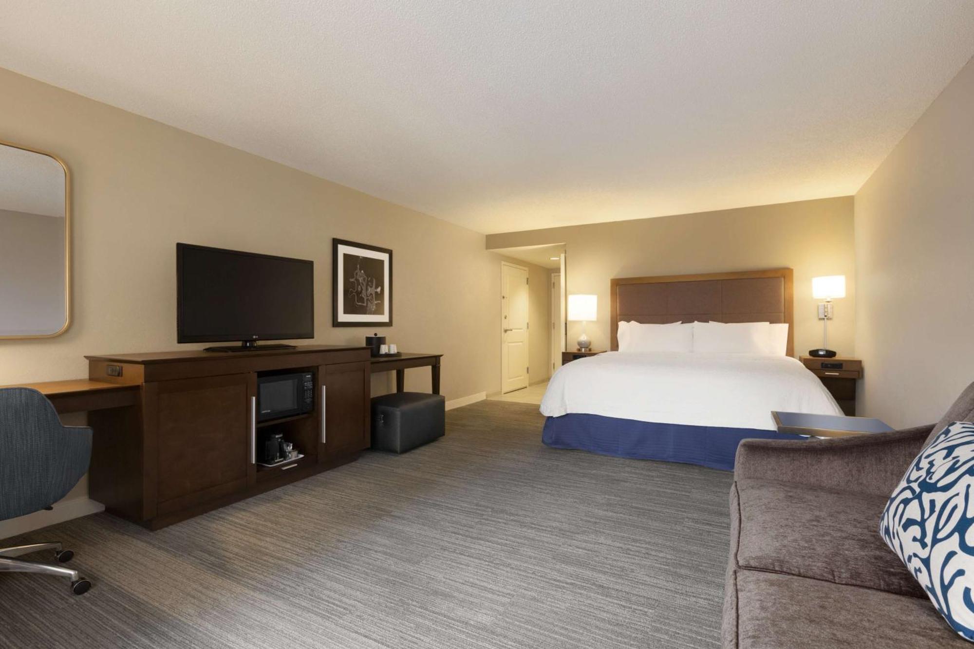 Hampton Inn & Suites Nashville-Downtown Exterior foto